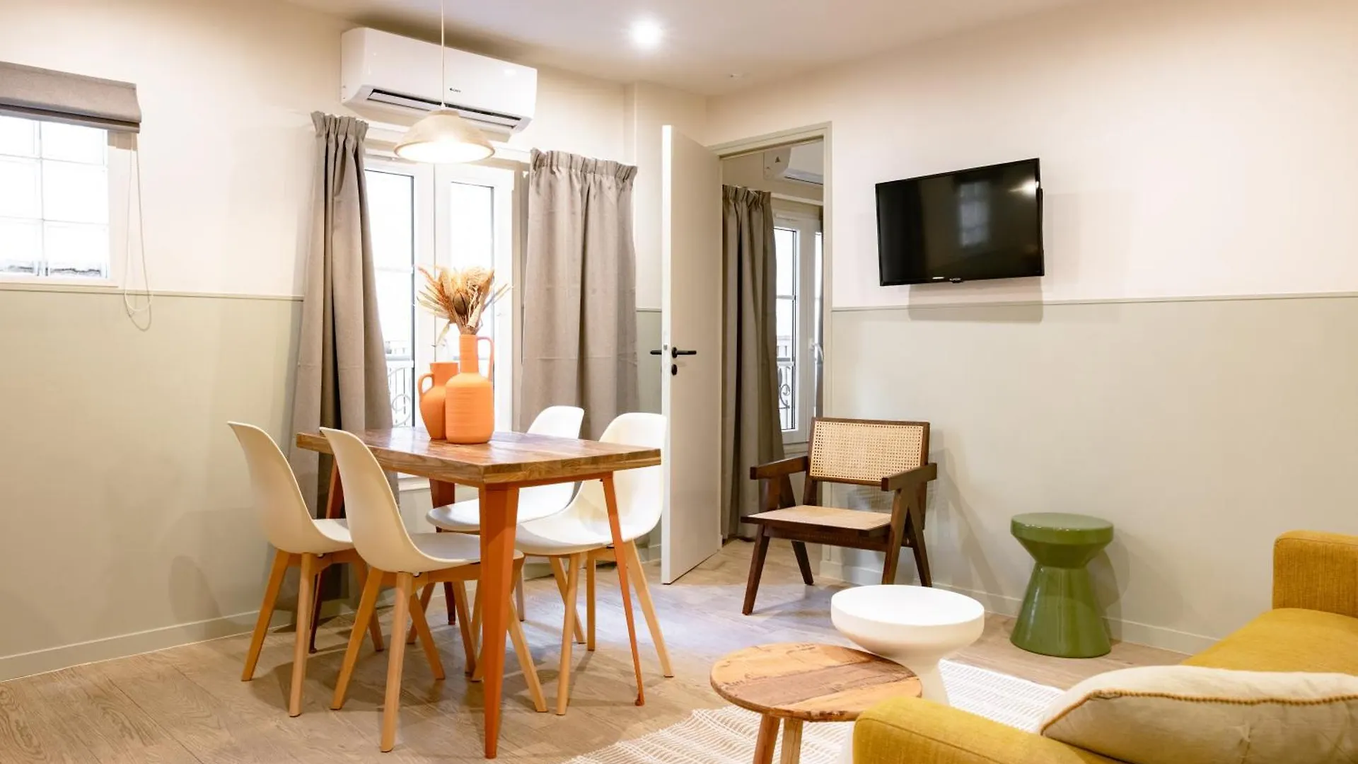 Apartment Ferienwohnung Babylon Popincourt Paris Frankreich