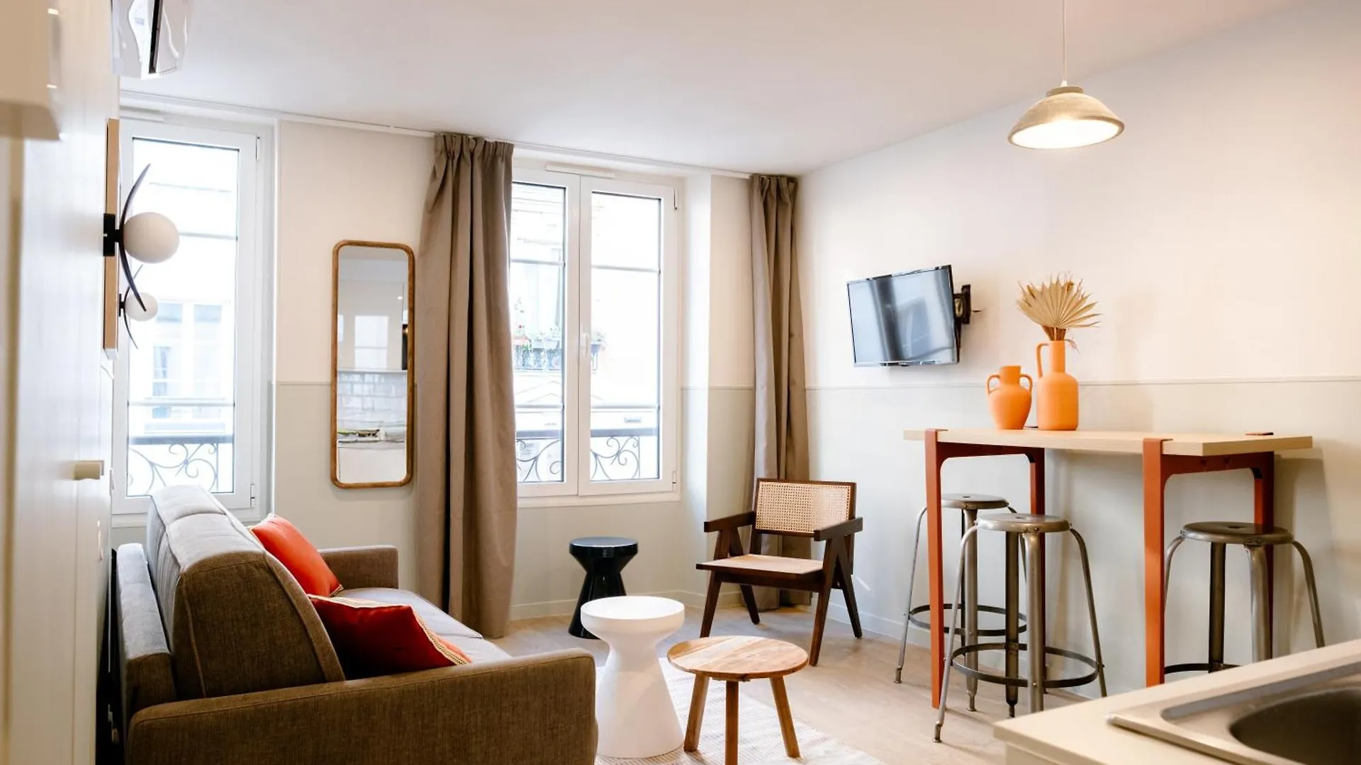 Apartment Ferienwohnung Babylon Popincourt Paris
